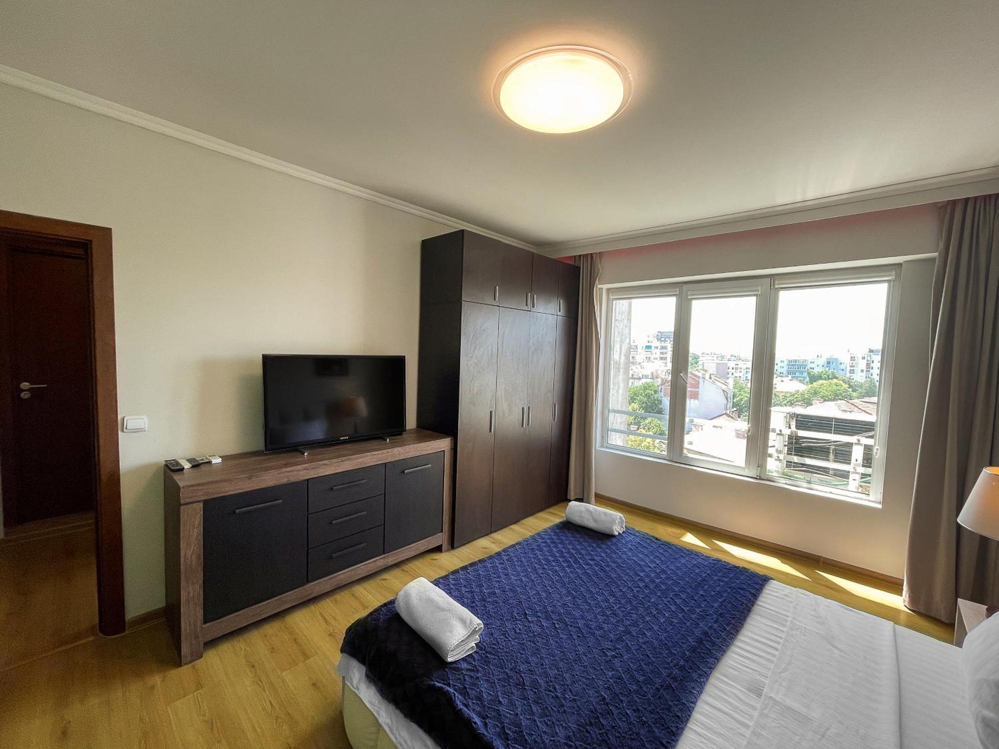 Amazing View Central 1 Bedroom Apartment Pazardzhik Bagian luar foto